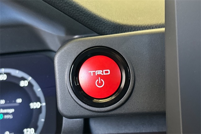 2025 Toyota Tacoma TRD Off-Road 4x4 Double Cab photo 24