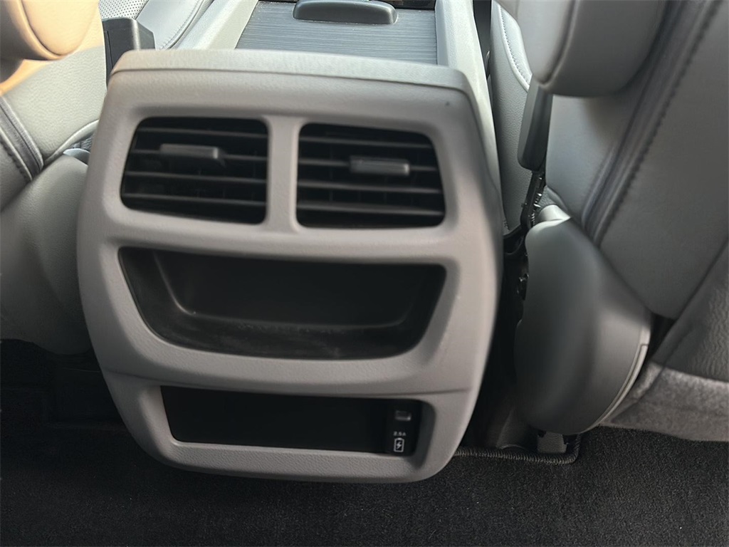 2019 Honda Ridgeline RTL-E photo 25