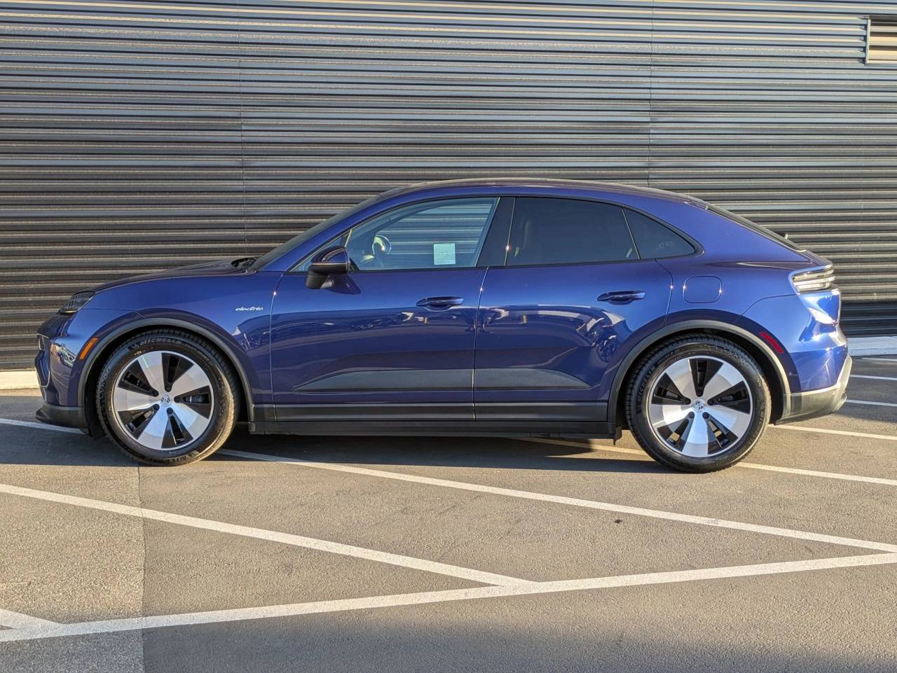 Certified 2025 Porsche Macan Base with VIN WP1AD2XA4SL075347 for sale in Thousand Oaks, CA