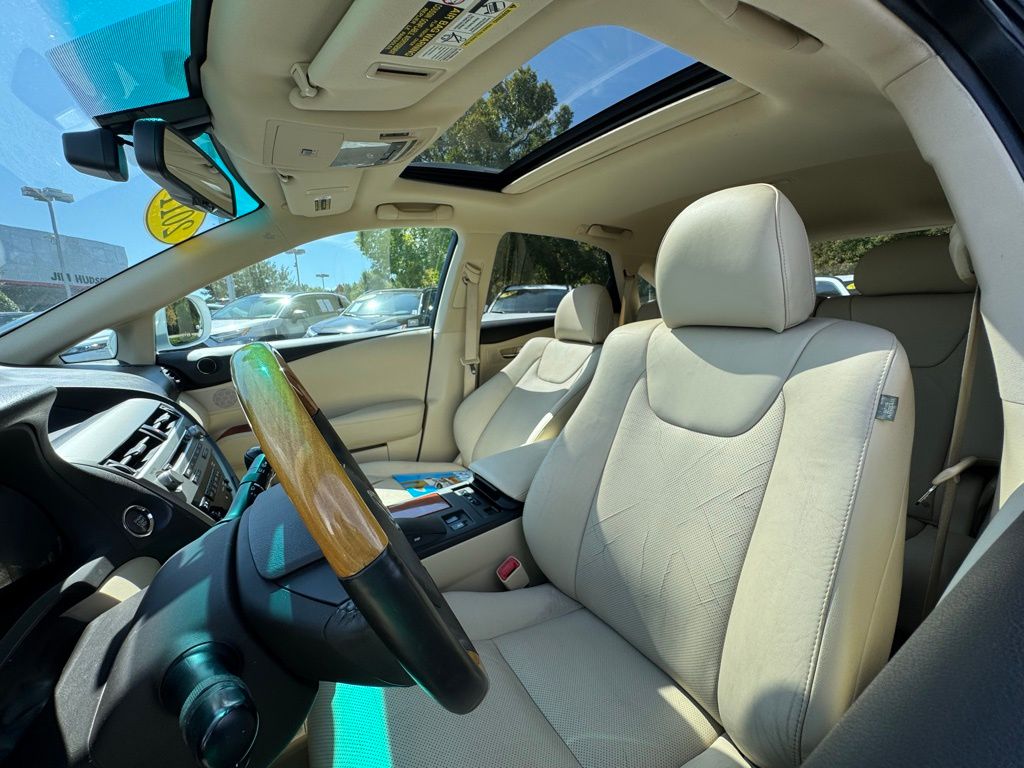 2011 Lexus RX 350 photo 17