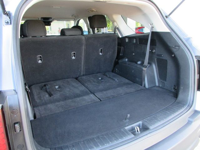 2022 Kia Sorento LX photo 21