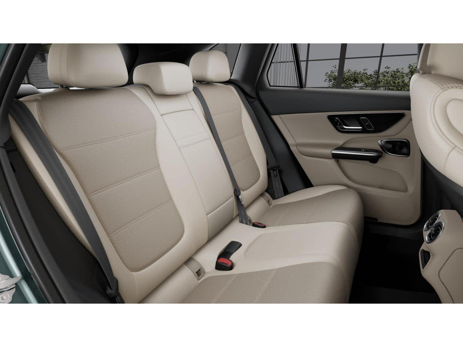 2026 Mercedes Benz GLC 300 photo 2