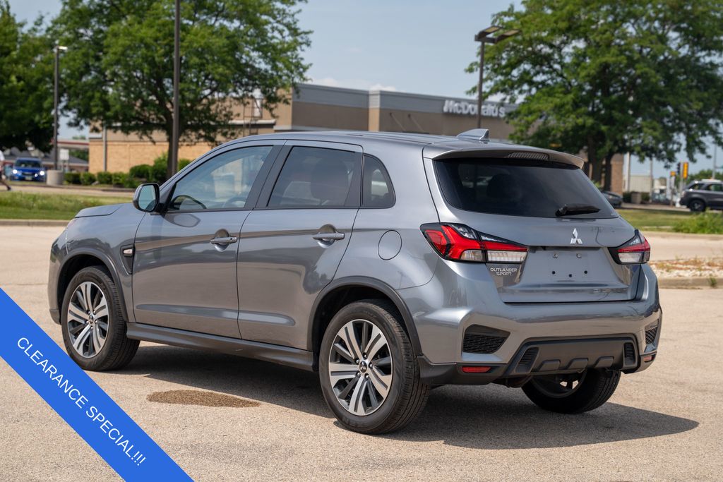 2024 Mitsubishi Outlander Sport ES photo 4