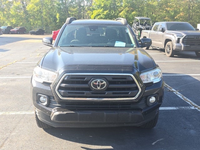 2019 Toyota Tacoma SR5 photo 3