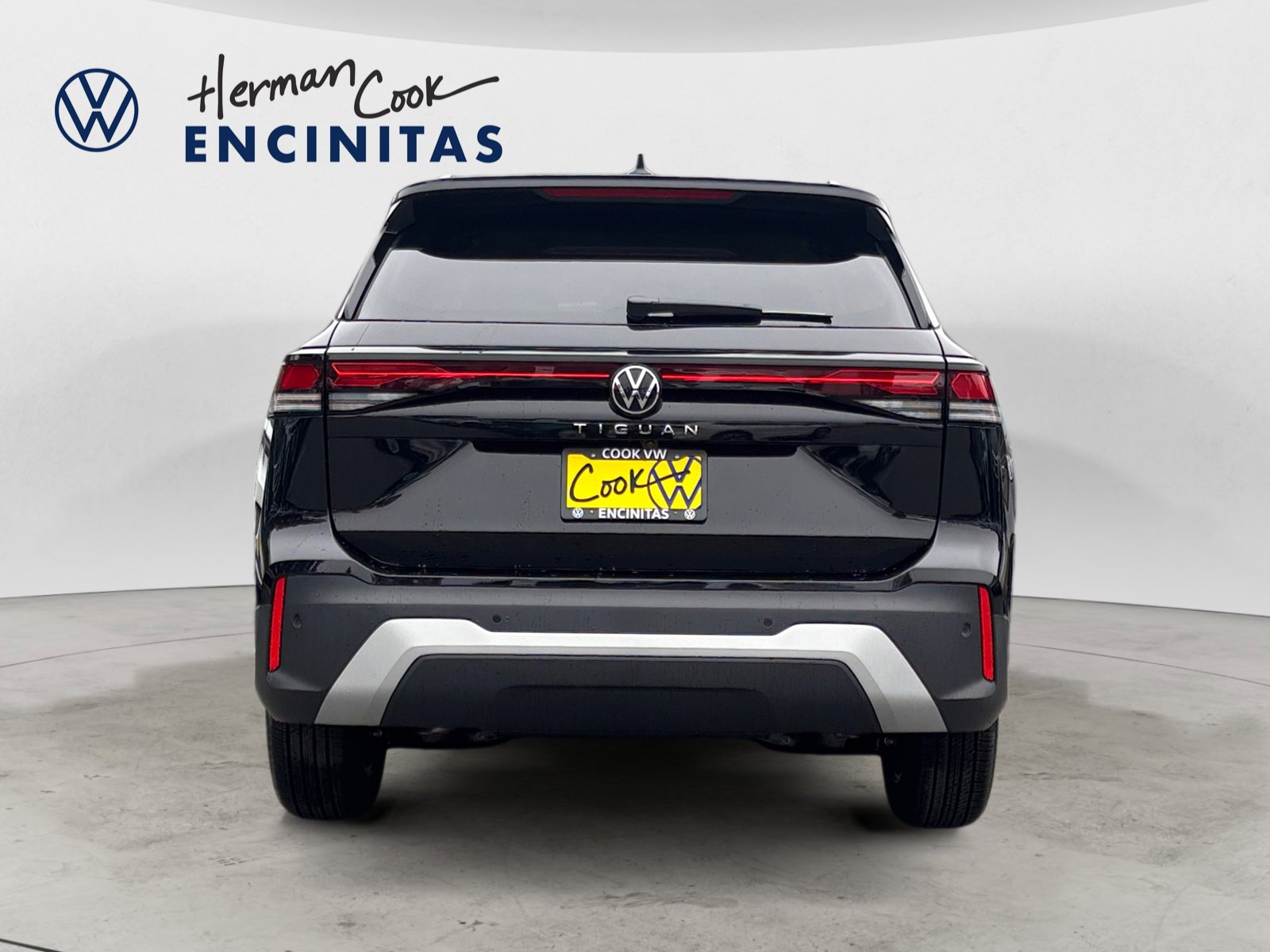 2025 Volkswagen Tiguan S photo 4