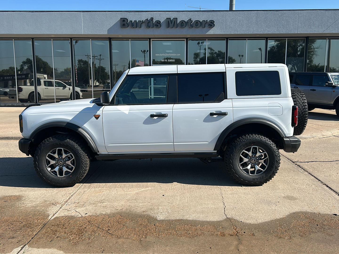 2025 Ford Bronco 4-Door Badlands's photo