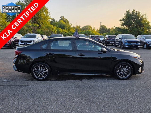 2022 Kia Forte GT-Line photo 8