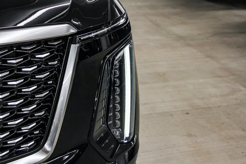 2026 Cadillac Escalade Luxury photo 7