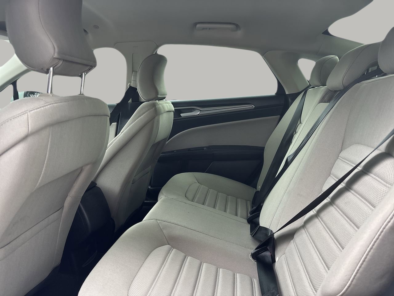 2018 Ford Fusion Hybrid S photo 15
