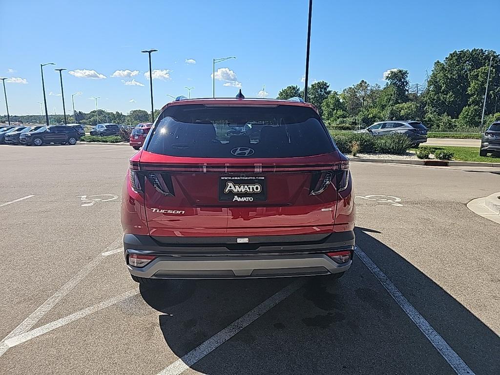 2025 Hyundai Tucson Limited photo 3
