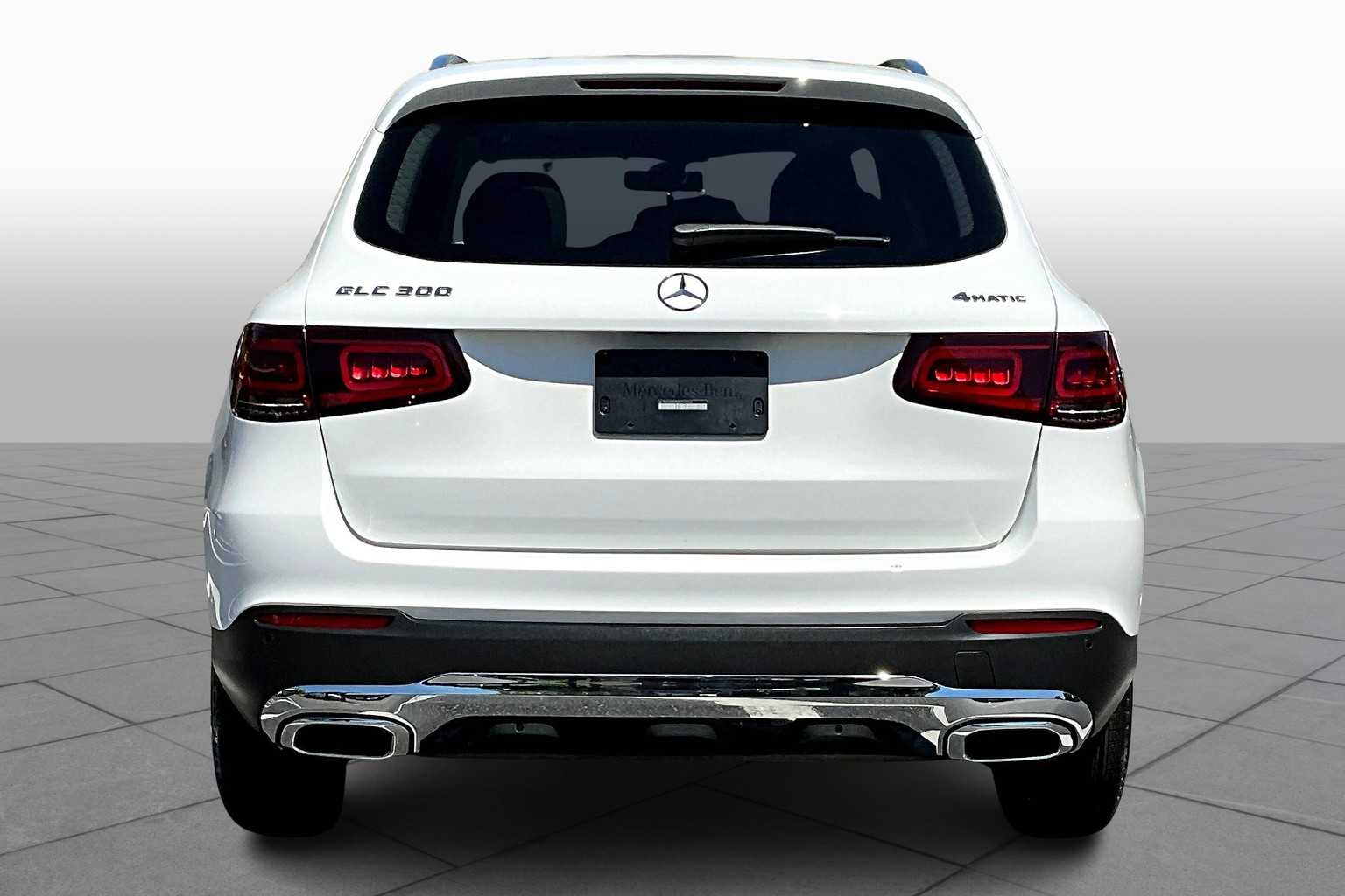 2021 Mercedes Benz GLC 300 4MATIC photo 4