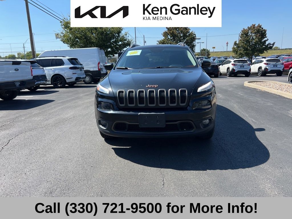2016 Jeep Cherokee 80th Anniversary Edition photo 4