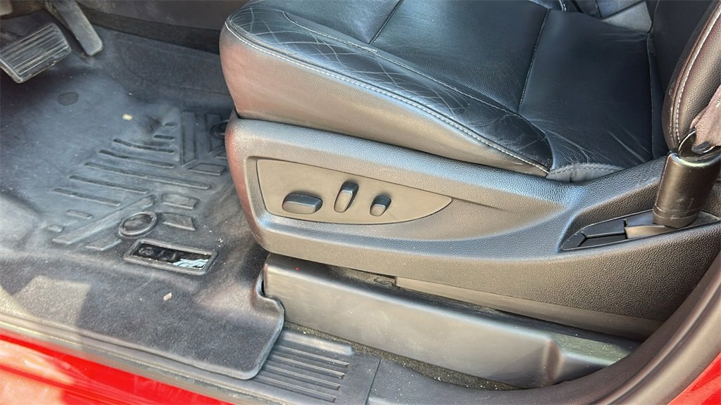 2016 Chevrolet Silverado 1500 LTZ photo 17