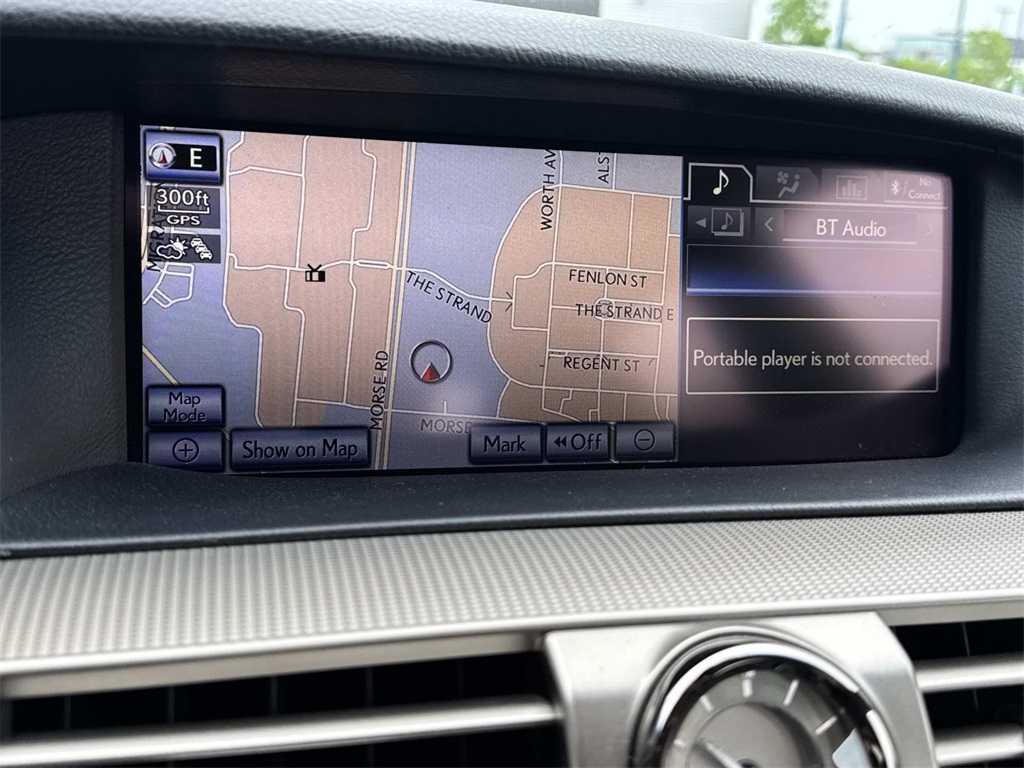 2013 Lexus LS 460 photo 22