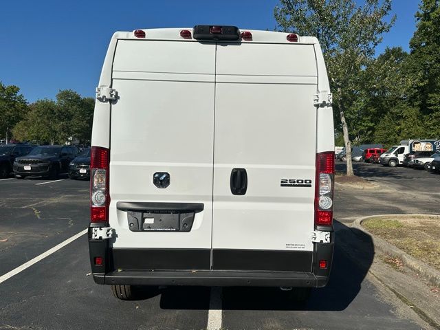 2025 Ram ProMaster 2500 Cargo Van photo 4