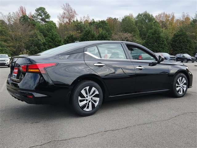 2025 Nissan Altima 2.5 S photo 3