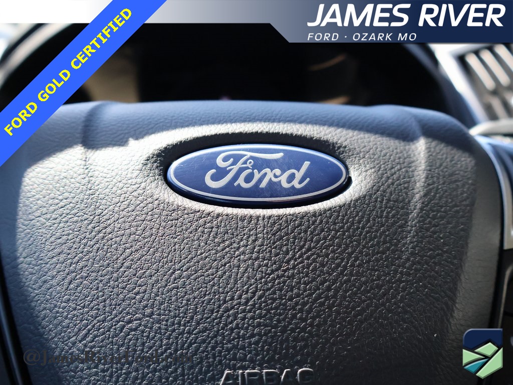 2024 Ford Edge SEL photo 21