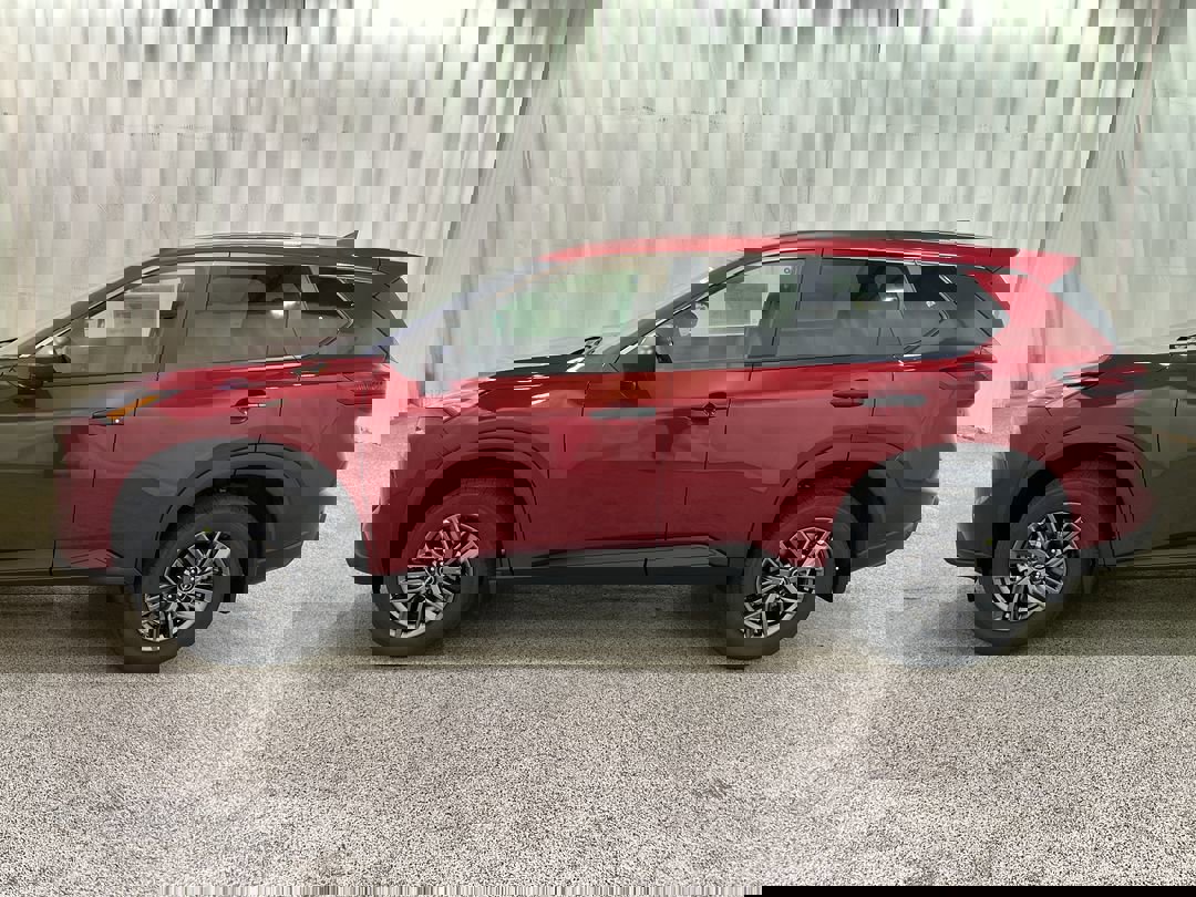 2026 Nissan Rogue S photo 3