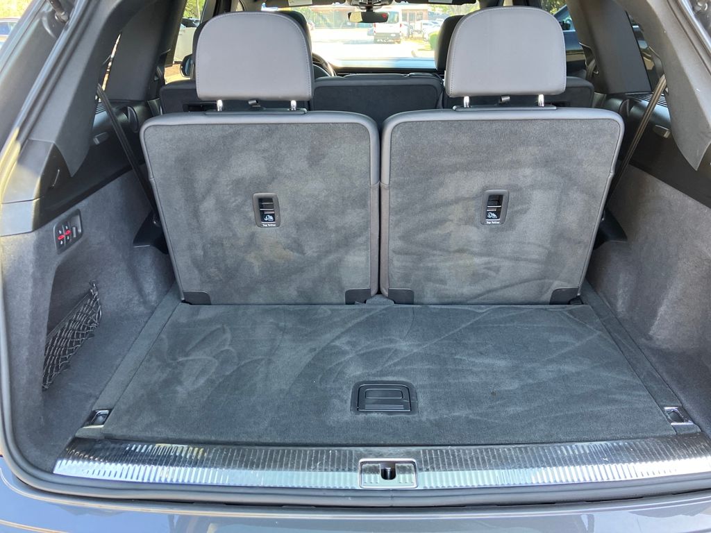 2021 Audi Q7 45 Premium photo 28