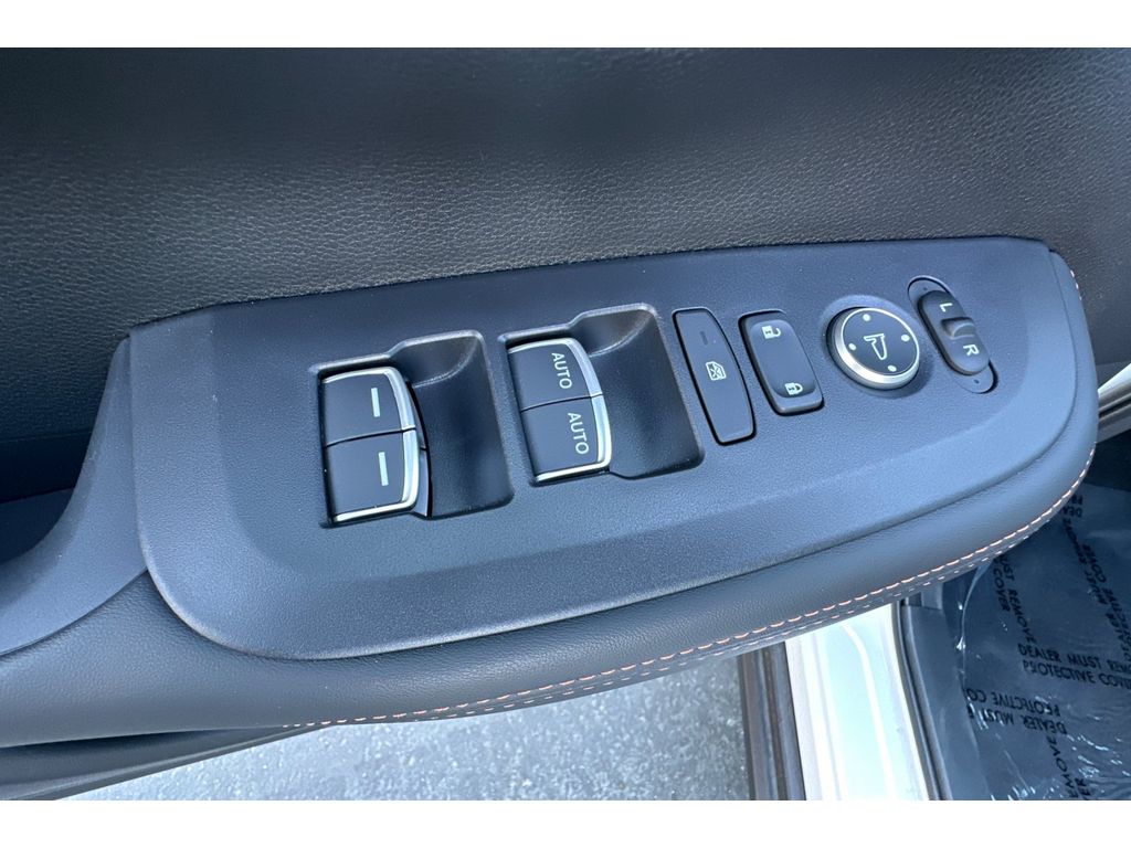 2025 Honda HR-V Sport photo 11
