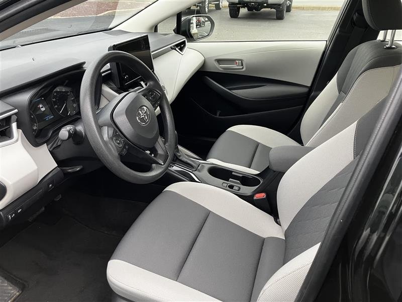 2024 Toyota Corolla Hybrid photo 2