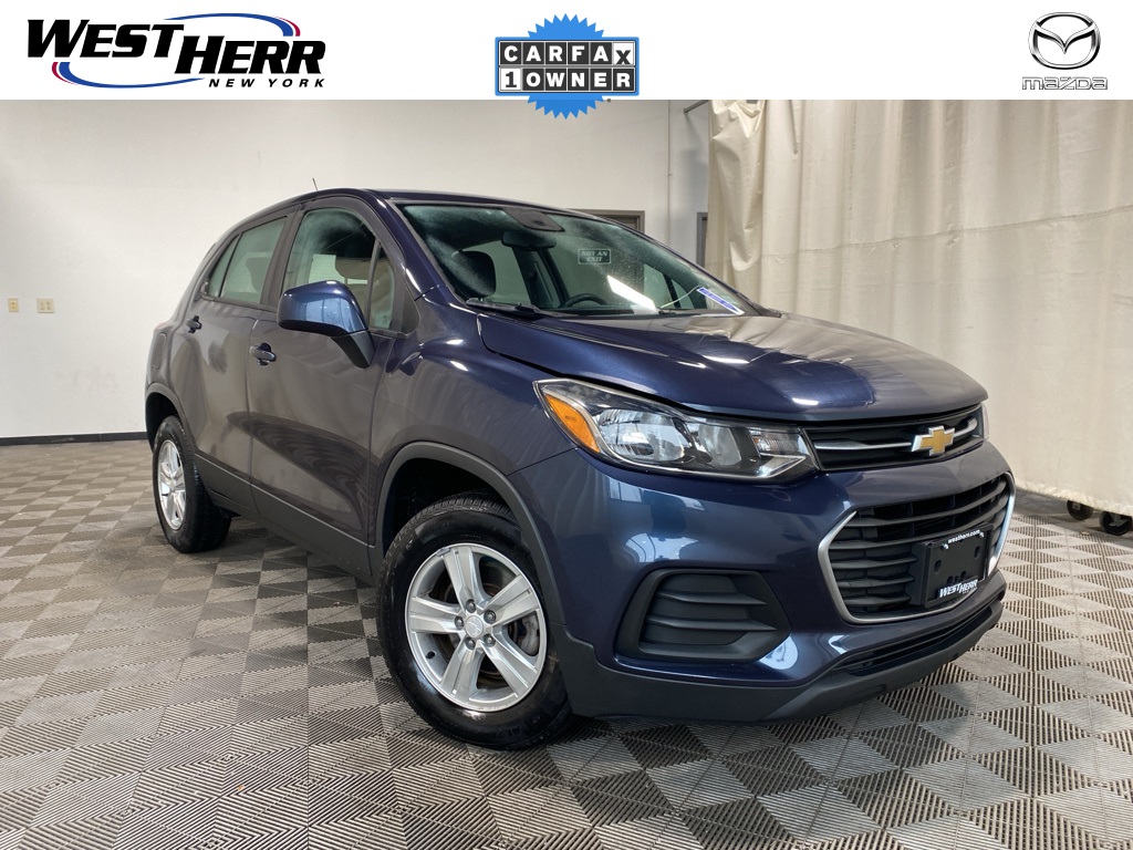 2018 Chevrolet Trax LS's photo