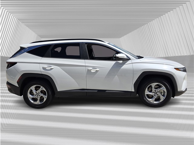 2022 Hyundai Tucson SEL photo 3