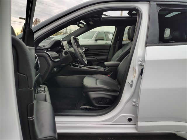 2022 Jeep Compass High Altitude photo 2