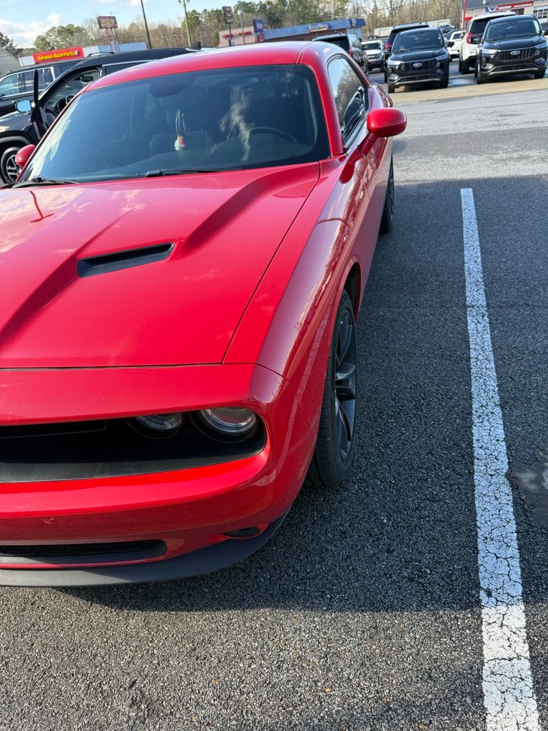 2018 Dodge Challenger SXT