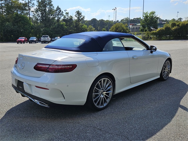 2022 Mercedes Benz E 450 photo 11