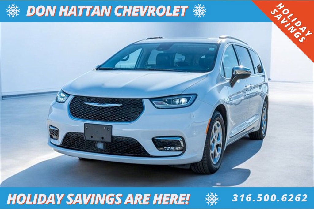 2023 Chrysler Pacifica Limited's photo