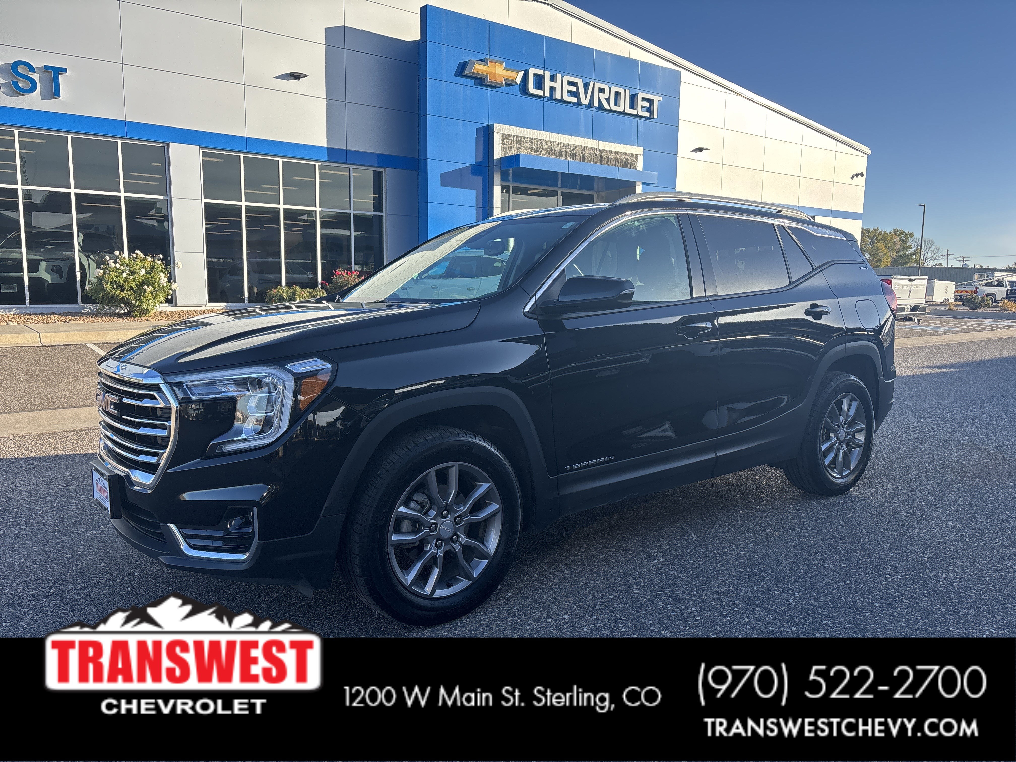 2024 GMC Terrain SLT's photo