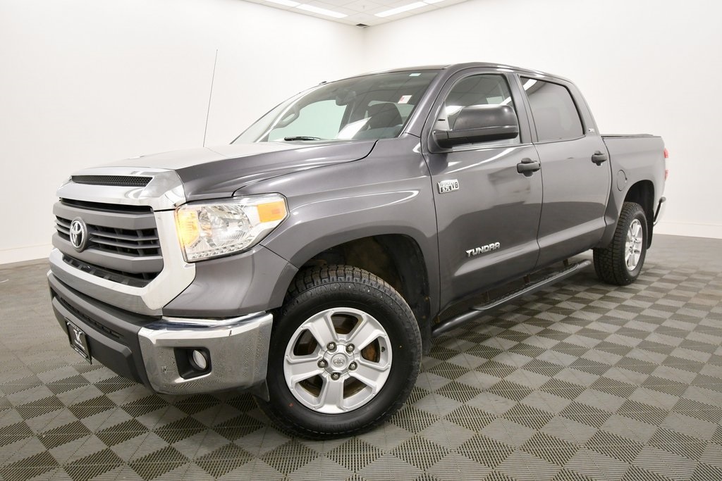 Used 2014 Toyota Tundra SR5 with VIN 5TFDW5F14EX370234 for sale in Rochester, Minnesota