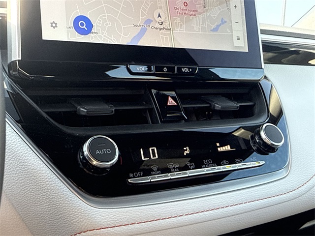 2025 Toyota Corolla SE photo 17