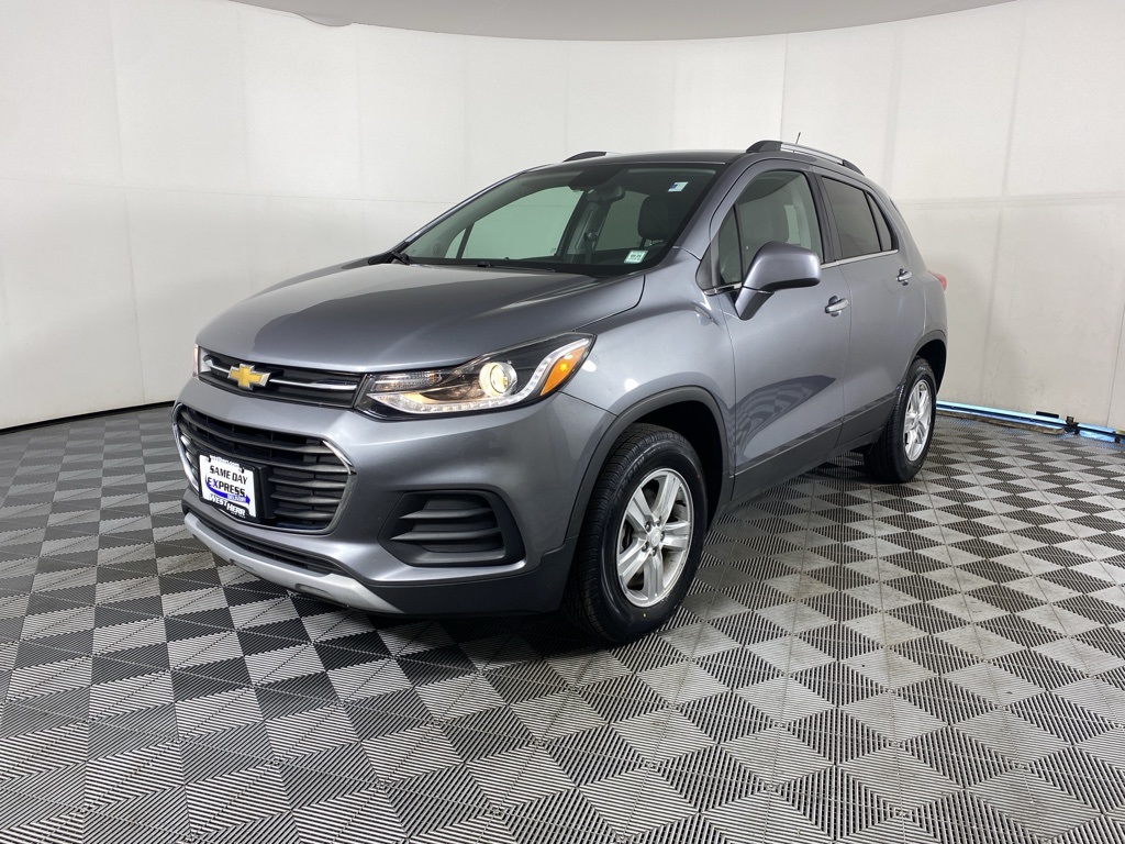 2020 Chevrolet Trax LT photo 3