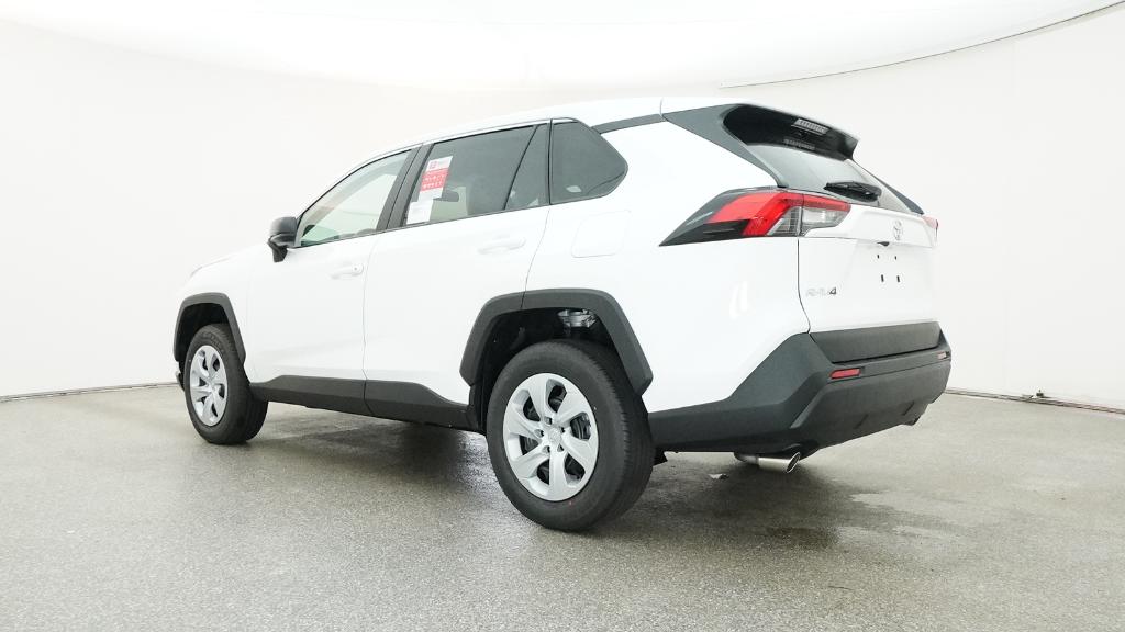 2025 Toyota RAV4 LE photo 13