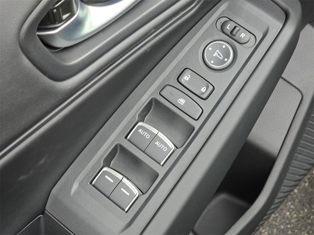 2025 Honda Accord SE photo 24