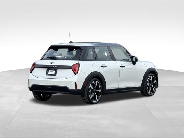 2026 Mini Cooper 4 Door Hardtop photo 4