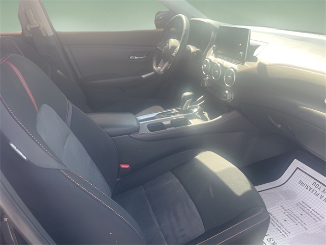 2021 Nissan Sentra SR photo 11
