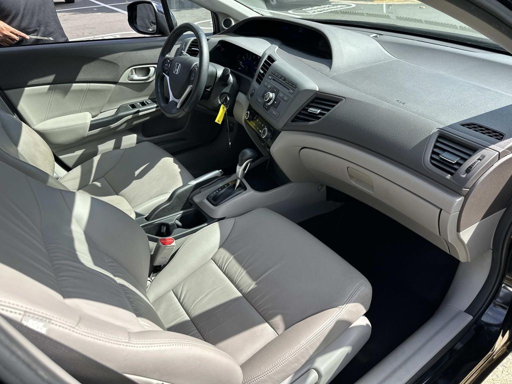 2012 Honda Civic EX-L photo 21