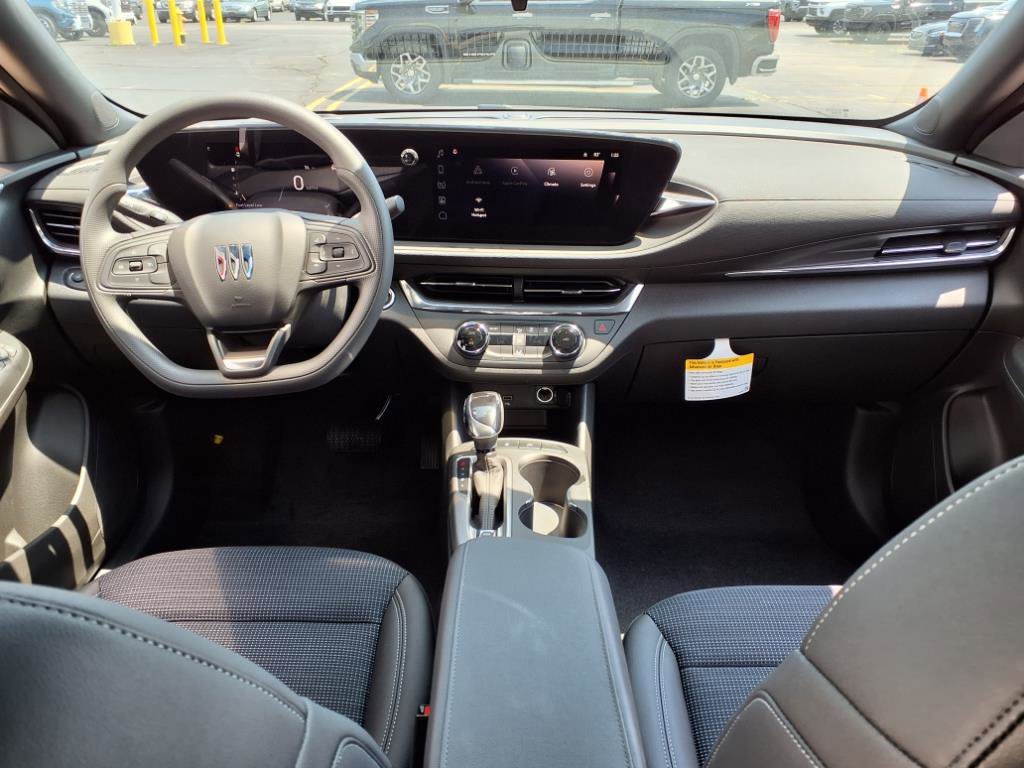 2025 Buick Envista Preferred photo 4