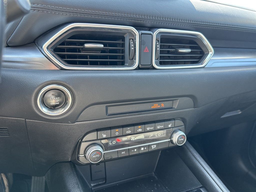 2023 Mazda CX-5 2.5 S Preferred photo 29
