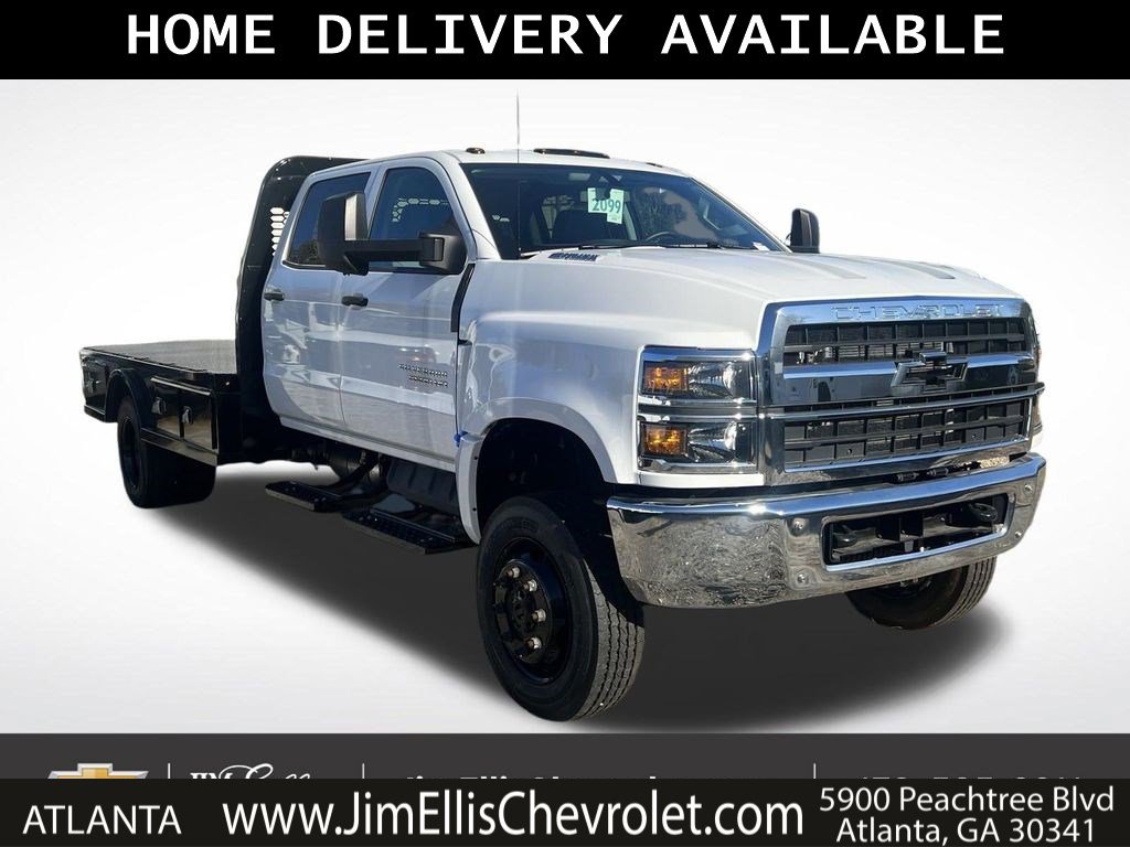 2024 Chevrolet Silverado 4500 Medium Duty Chassis Cab Work Truck's photo