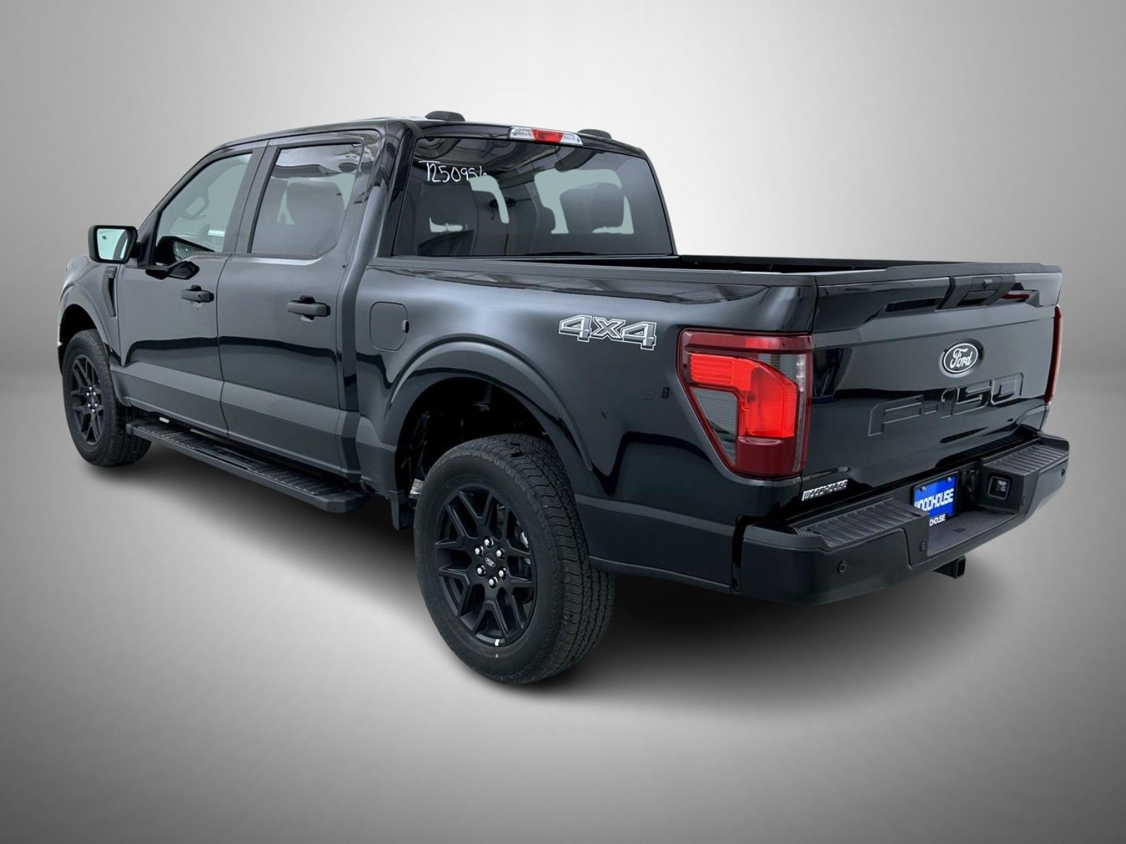 2025 Ford F-150 STX photo 4