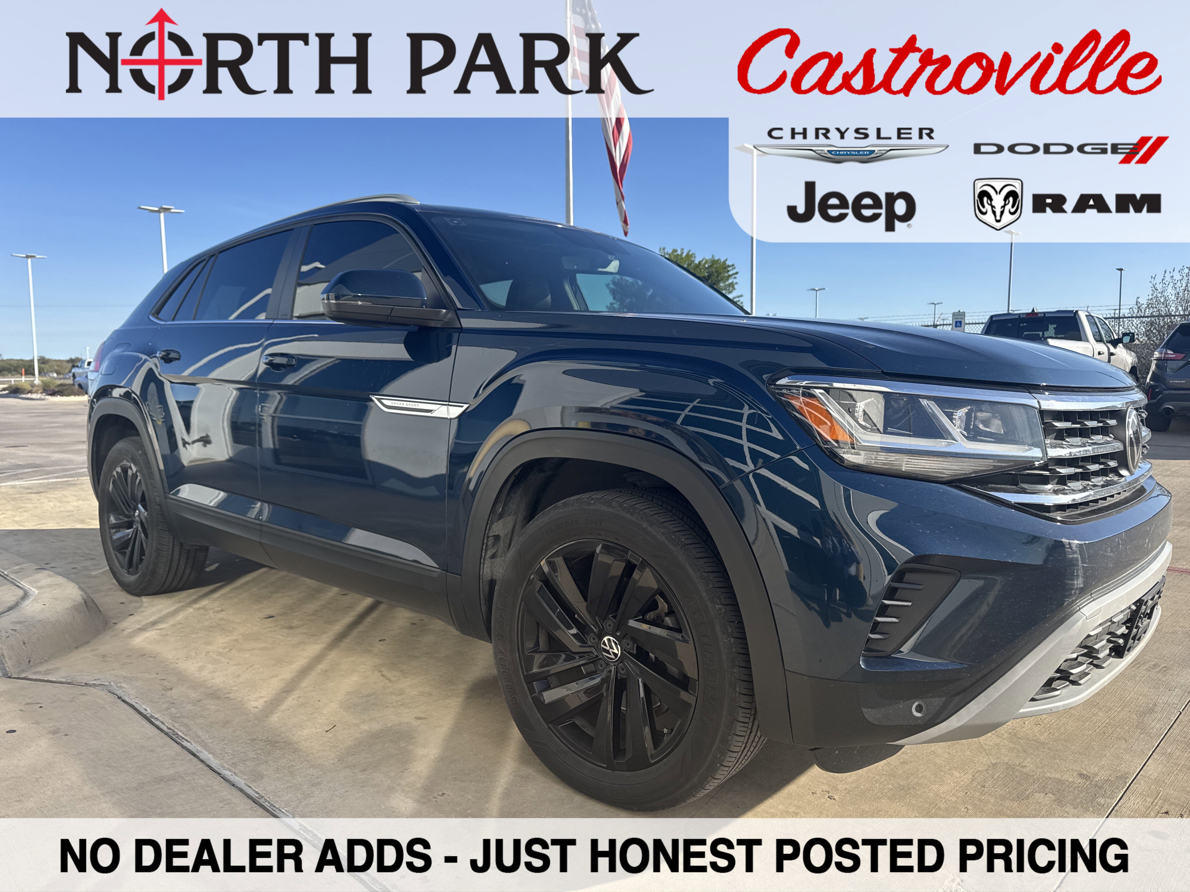 2022 Volkswagen Atlas Cross Sport SE w/Tech's photo