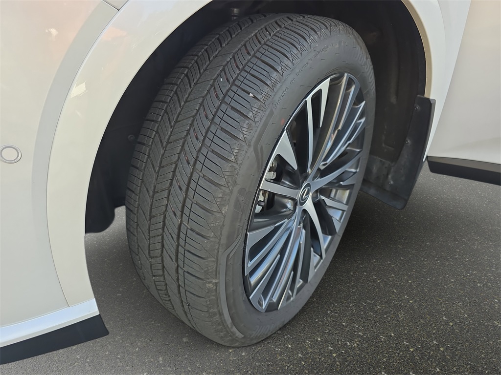 2024 Lexus RX 350h Premium photo 28