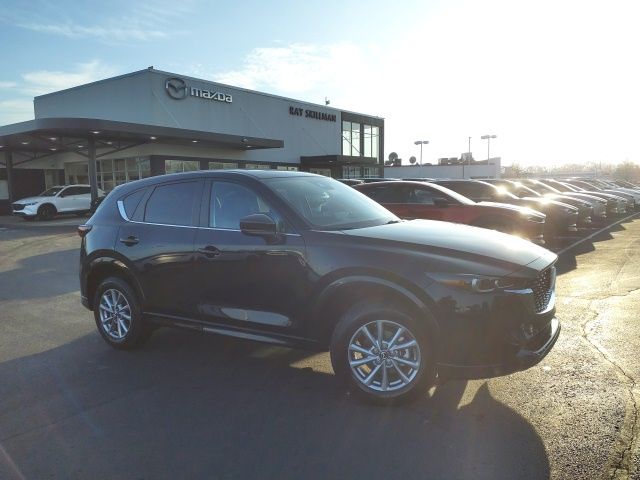 2025 Mazda CX-5 S Preferred package's photo