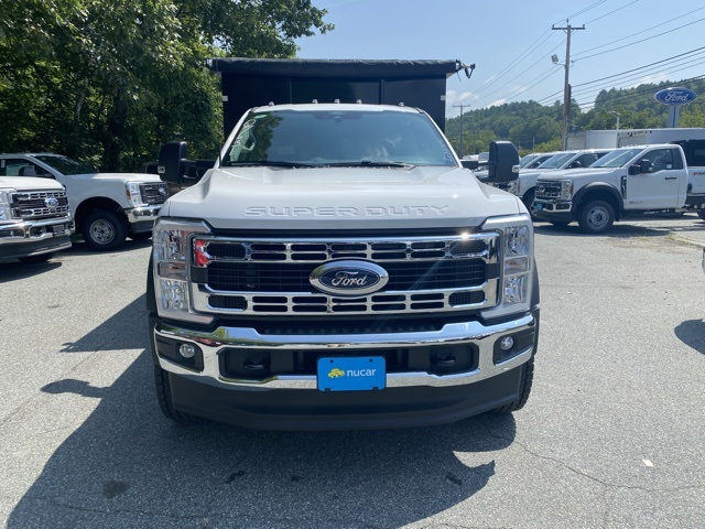 2025 Ford F-600 photo 2