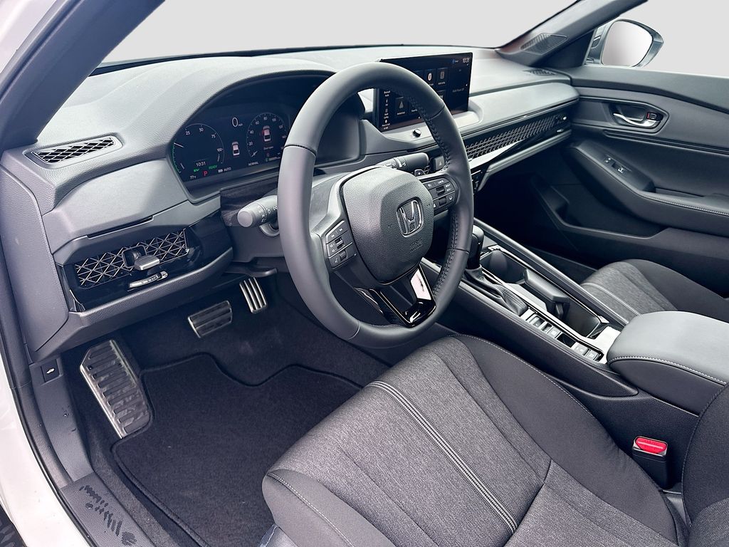 2025 Honda Accord Hybrid Sport photo 9