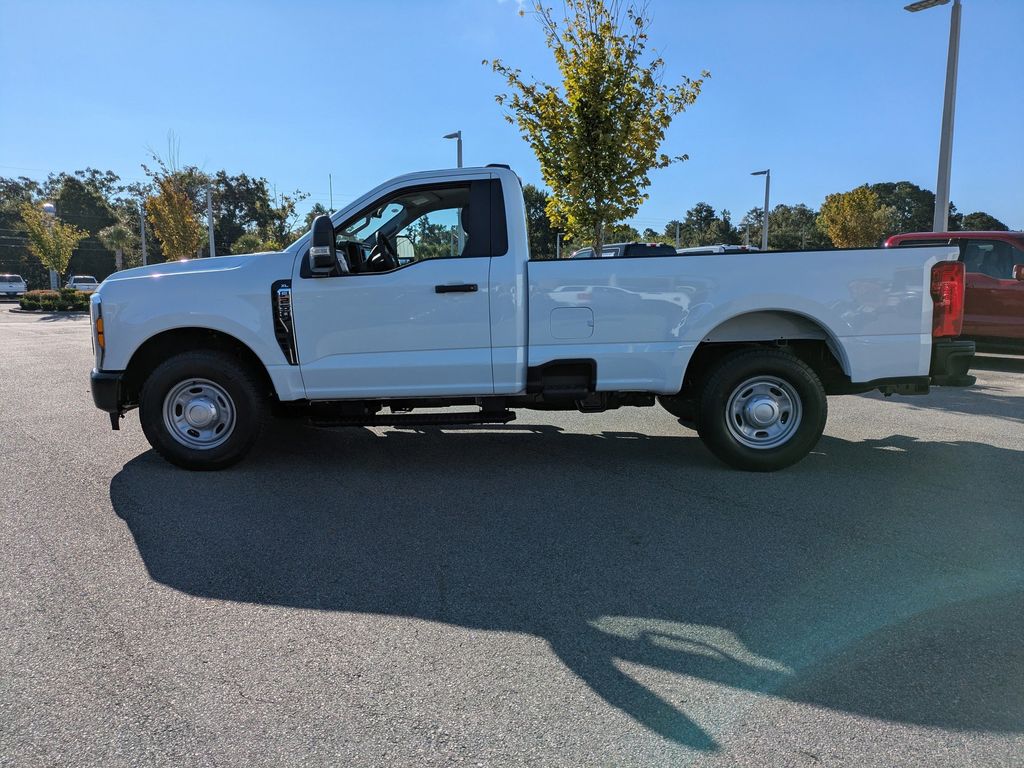 2026 Ford F-250 XL photo 7